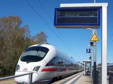 Rügen / ICE - Anschluss vom "Großbahnhof in Binz